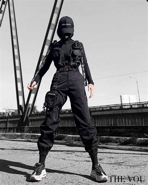 9 Best Techwear Brands For Women In 2022 Stylish And Affordable Edgy