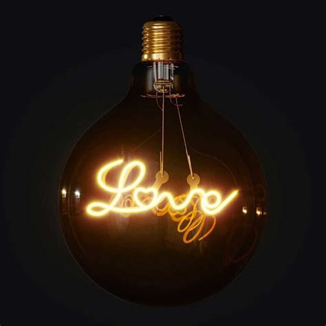 Ampoule Globe Filament Love E27