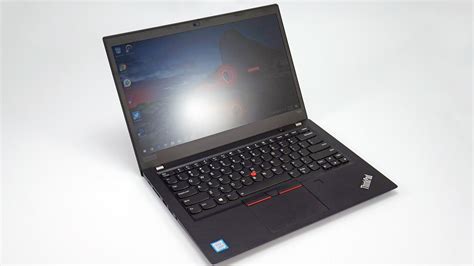 The Lenovo Thinkpad T490s Is A Solid Laptop With An Identity Crisis