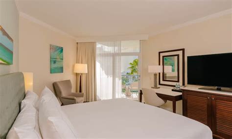 Rooms & Suites | Hilton Aruba Caribbean Resort & Casino Beach Hotel