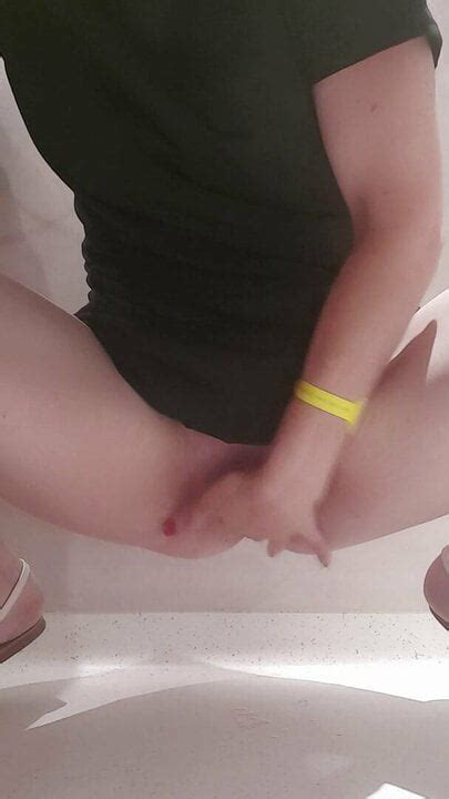 Sur Ordre De Maitre Titours Je Me Caresse A L Hopital Amateur Amateur Porn XHamster