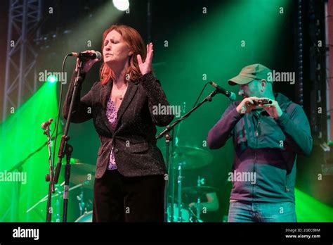 Capercaillie band hi-res stock photography and images - Alamy