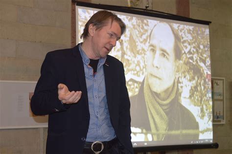 Дмитрий Коржов