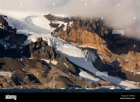 Brown Bluff Stock Photos And Brown Bluff Stock Images Alamy