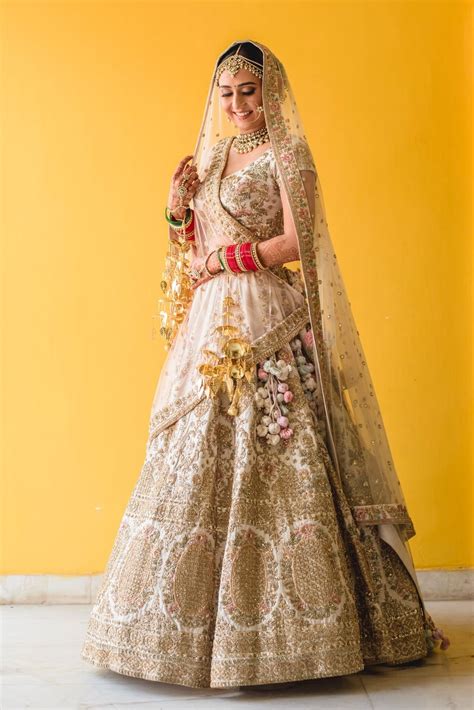 Unique Bridal Lehenga Colour Combinations Which Will Be Big In 2021