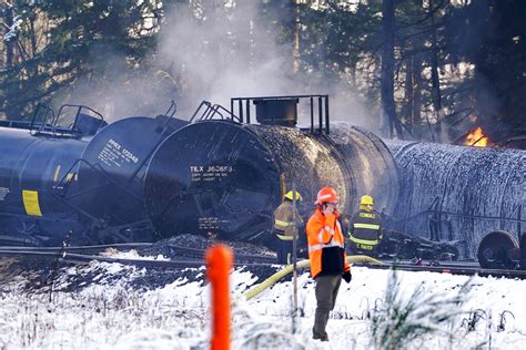 Washington State Train Derailment 790 Kgmi