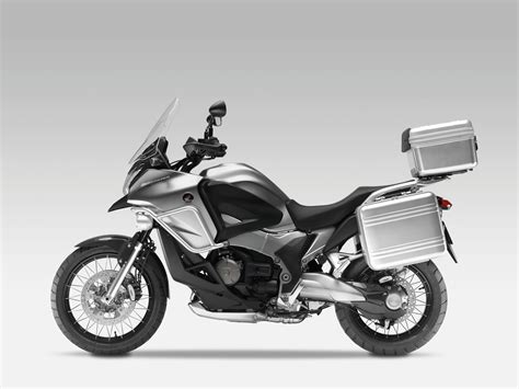 Honda Announces New V4 Adventure Sports Tourer The Crosstourer