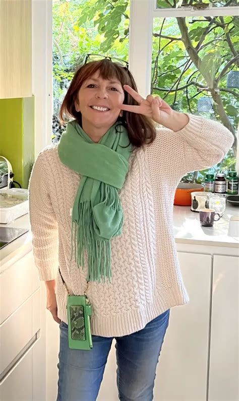 Friday Deal With Inexperienced Scarf British Magnificence Blogger