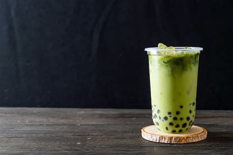 Premium Photo Matcha Green Tea Latte With Bubble