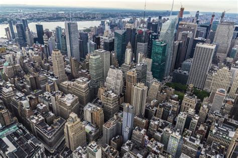 Horizonte De Rascacielos En Manhattan New York City Los E E U U