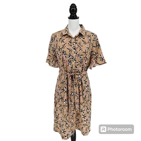 Banana Republic Dresses Banana Republic Floral Belted Shirt Dress