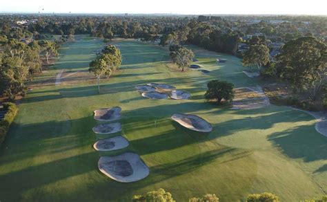 Play The Melbourne Sandbelt In Style Australian Golf Digest