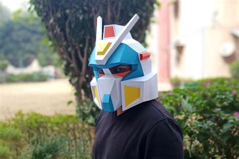 DIY Gundam Helmet 3d Papercraft