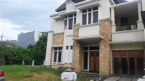 Dijual Rumah Hoek Lantai Di Cluster Mewah Kelapa Gading