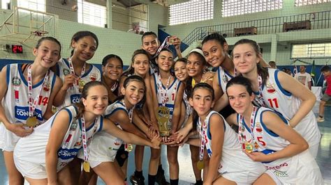 Palmital conquista título sub 13 no basquete feminino regional Jornal