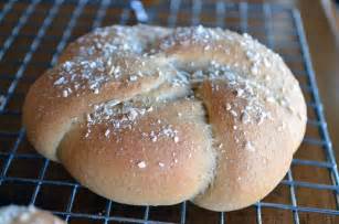 King Tut’s Hamburger Buns And 5 Bread Baking Tips Grain Mill Wagon