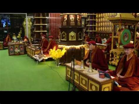 Hh Gyalwang Drukpa Avalokiteshavara Practice Youtube