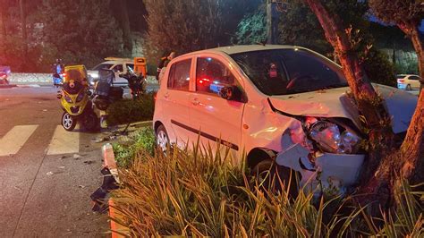 רוכב אופנוע נפצע קשה מפגיעת רכב בחיפה 0404