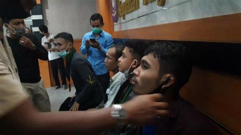 Demo Ricuh Di Kantor Gubernur Bangka Belitung Kapolres Amankan