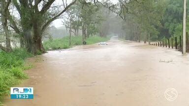 RJ2 TV Rio Sul Especialista alerta sobre a importância da proteção