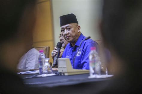 Ktemoc Konsiders Nazri Aziz Warns Umno Leaders Not To