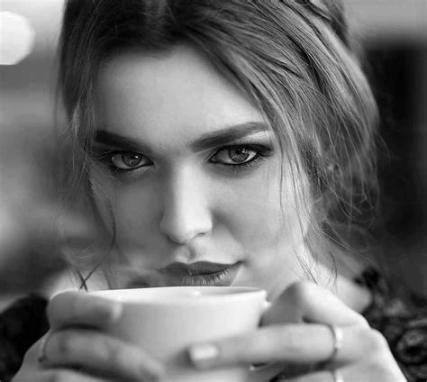 Sensualité du Noir et Blanc Pretty eyes Love cafe Beautiful images