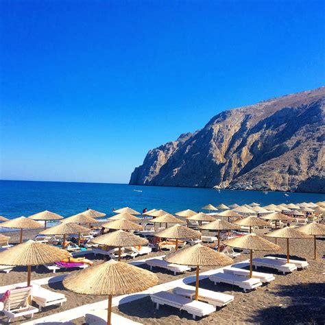 A Day Wandering Kamari Beach - Travel Drink Dine