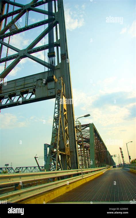 Victoria Bridge, Montreal Quebec Stock Photo - Alamy