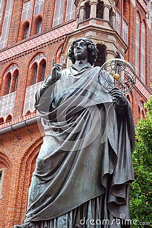 Nicolaus Copernicus Monument In Torun Stock Photos - Image: 15256163