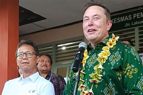 Elon Musk Resmikan Internet Satelit Starlink Di Indonesia