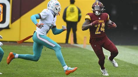 Antonio Gibson Player Props Odds Tips And Betting Trends For Week 15