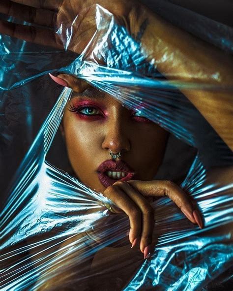 Editorial Portraits With Mylar Reflective Paper Artofit