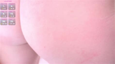 Close Up Squirt After Her Hole Is Widened By A Fuck Machine