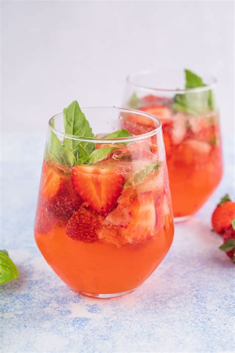 Strawberry Basil Mojito