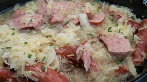 Crock Pot Kielbasa and Sauerkraut | Slow Cooker Kitchen