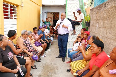 Lu S Henr Quez Cree Si Poblaci N Va Al Colmado Antes Votar Vota En