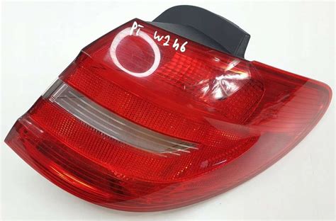 LAMPA PRAWA TYLNA TYŁ MERCEDES W246 A2468200264 Shrot pl