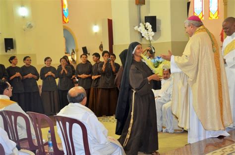 Reunidos fiéis e pastores comemoram os 70 anos de Dom Fernando Panico