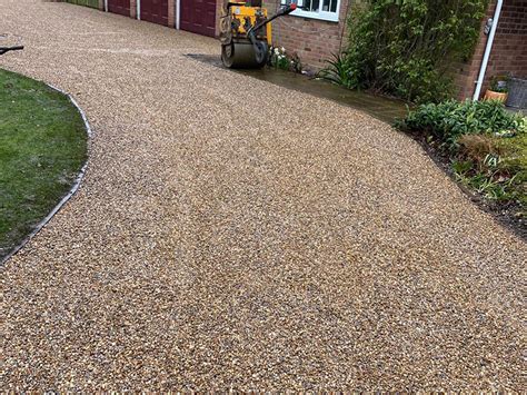 Benefits Of A Tar And Chip Driveway SGR Surfacing Ltd