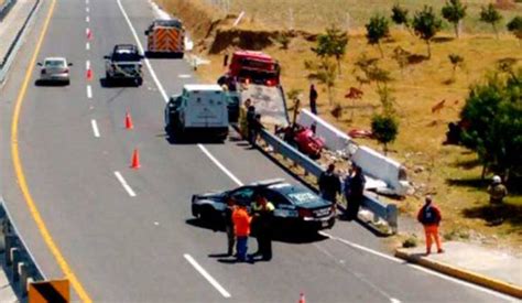 Edoméx En Línea Tres Muertos Y Una Herida Saldo De Accidente En La Autopista Tenango Ixtapan