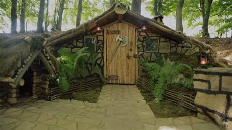 ORMAN EVİ 1 TEK BAŞINA ORMANDA SIĞINAK İNŞAA ETMEK bushcraft dugout