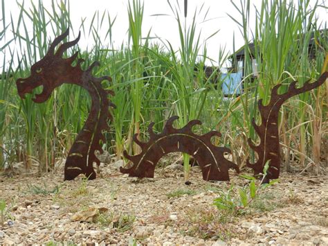 Rusty Metal Dragon Garden Sculpture / Sea Serpent Garden Sculpture ...