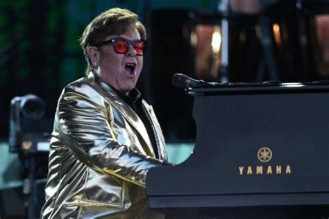 Elton John Vence Emmy E Se Torna Um Egot Saiba O Que é