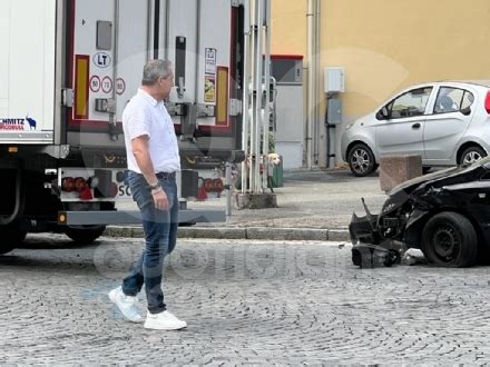 IVREA SCARMAGNO Due Incidenti Stradali In Mattinata Due Feriti