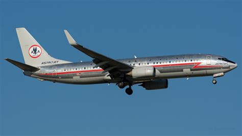 N905nn Astrojet Retro Livery Boeing 737 823 American Flickr