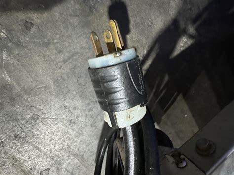 DUKE EP AEROHOT ELECTRIC PORTABLE HOT FOOD STEAMTABLE W EXPOSED FOOD WELLS Vision Equipment