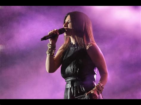 Laura Pausini In Concerto Per I Terremotati A Bologna MYmovies It