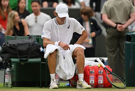 Novak Djokovic given huge Wimbledon boost as opponent withdraws ...