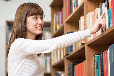 図書館司書になるには？メリット・活躍の場・オススメの通信制大学も紹介！