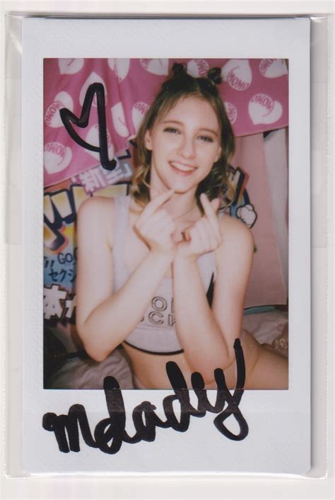 【目立った傷や汚れなし】チェキ メロディー・雛・マークス 直筆 サイン Melody Marks Autograph Cheki Photo